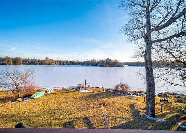 Property at 52 Crescent Cir, Rock Hill, NY 12775, 5 beds, 2.5 baths