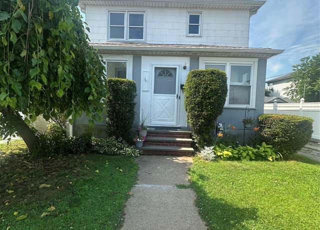 Property at 25 Concord St, Lynbrook, NY 11563, 4 beds, 2 baths