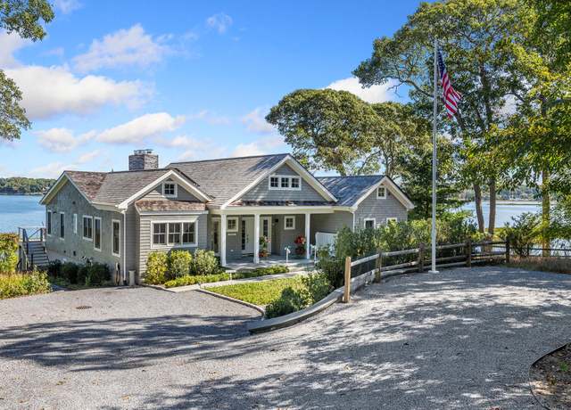 Property at 84 Oyster Shores Rd, East Hampton, NY 11937, 5 beds, 4.5 baths