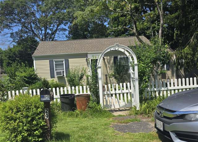 Property at 29 Edwards Rd, Mastic Beach, NY 11951, 2 beds, 1 bath
