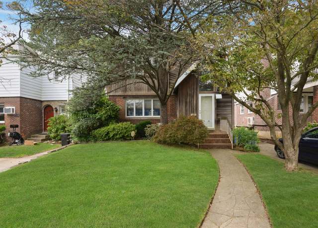 Property at 73-18 137th St, Kew Garden Hills, NY 11367, 4 beds, 3 baths