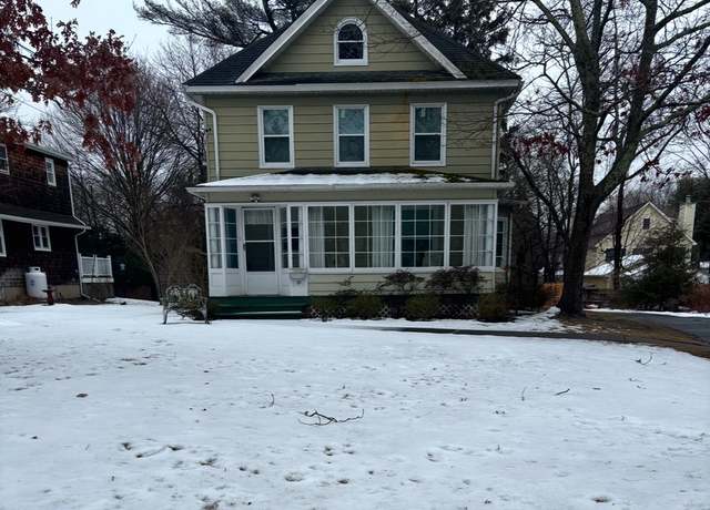 Property at 29 Beachfern, Center Moriches, NY 11934, 3 beds, 2 baths