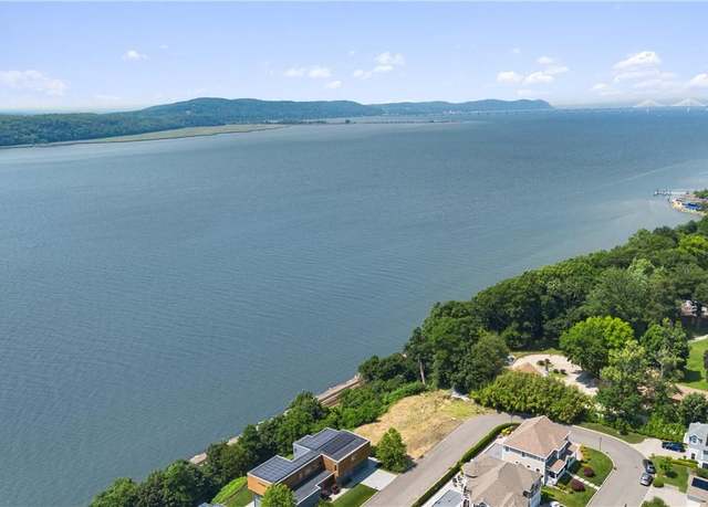 Property at 11 Fairlawn Ave, Dobbs Ferry, NY 10522