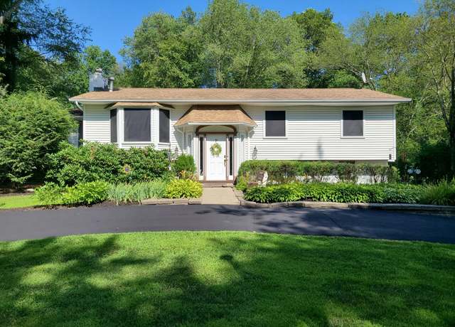 Property at 86 Overhill Rd, Stormville, NY 12582, 3 beds, 2.5 baths