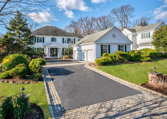 Property at 8 Meadow Ln, Manhasset, NY 11030, 5 beds, 4.5 baths