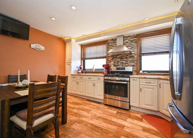 Property at 163-42 Willets Point Blvd, Whitestone, NY 11357, 2 beds, 1 bath