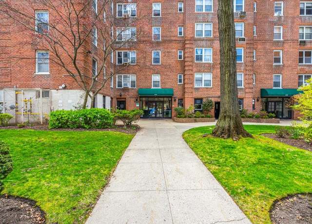 Property at 27-10 Parsons Blvd Unit 1F, Flushing, NY 11354, 1 bed, 1 bath