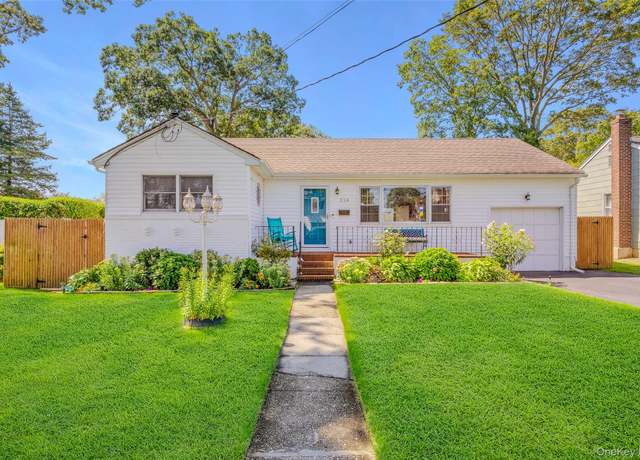 Property at 214 Cypress St, Massapequa Park, NY 11762, 3 beds, 2 baths