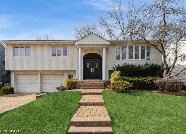 Property at 827 Cliffside Ave, North Woodmere, NY 11581, 4 beds, 2.5 baths