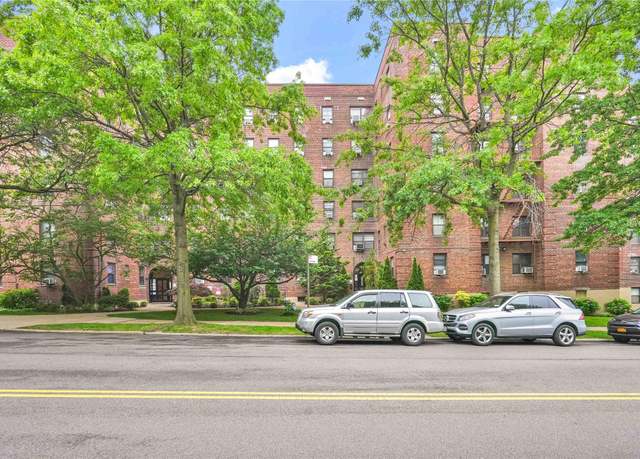 Property at 26-20 141st St Unit 2G, Flushing, NY 11354, 2 beds, 1 bath