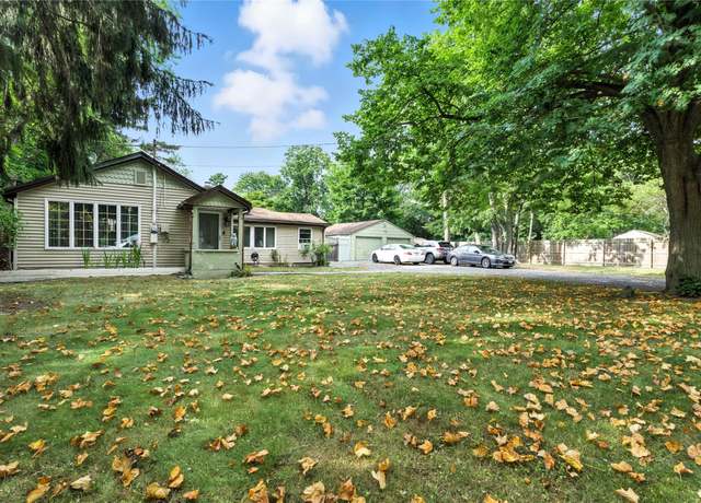 Property at 43 Bushwick Ave, Brentwood, NY 11717, 3 beds, 2 baths