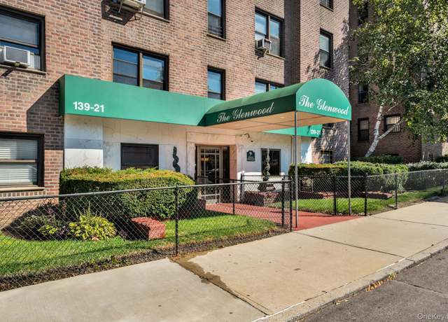 Property at 139-21 85th Dr Unit 5B, Briarwood, NY 11435, 2 beds, 1 bath