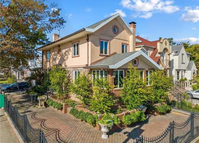 Property at 194 Falmouth St, Brooklyn, NY 11235, 4 beds, 3 baths