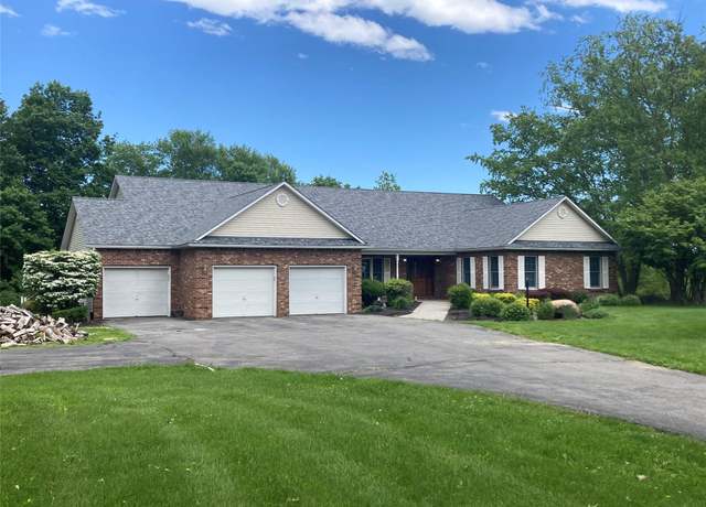 Property at 95 Heritage Ln, Montgomery, NY 12549, 3 beds, 3.5 baths