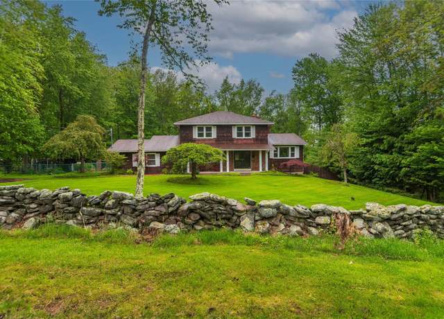 Property at 26 Stacey Dr, Monticello, NY 12701, 4 beds, 2.5 baths