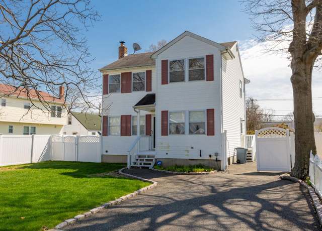Property at 390 46th St, Copiague, NY 11726, 3 beds, 1.5 baths
