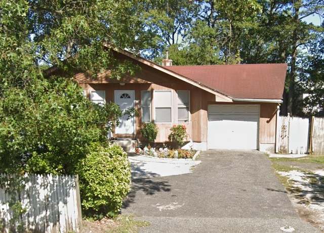 Property at 1459 Brentwood Rd, Bay Shore, NY 11706, 3 beds, 2 baths