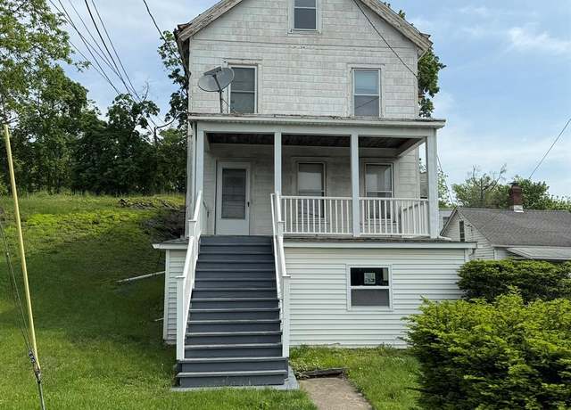 Property at 13 Springside Ave, Poughkeepsie, NY 12603, 4 beds, 2 baths