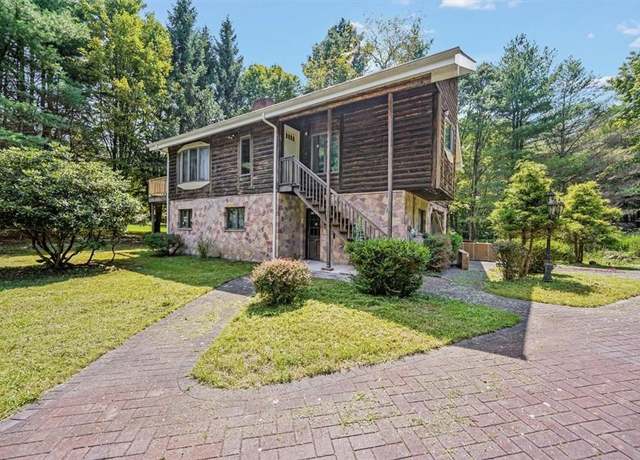 Property at 1441 Ulster Heights Rd, Ellenville, NY 12428, 4 beds, 2 baths