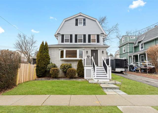 Property at 1402 Henry Ave, Mamaroneck, NY 10543, 3 beds, 2 baths