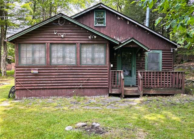 Property at 26 W Tusten, Smallwood, NY 12762, 2 beds, 1 bath