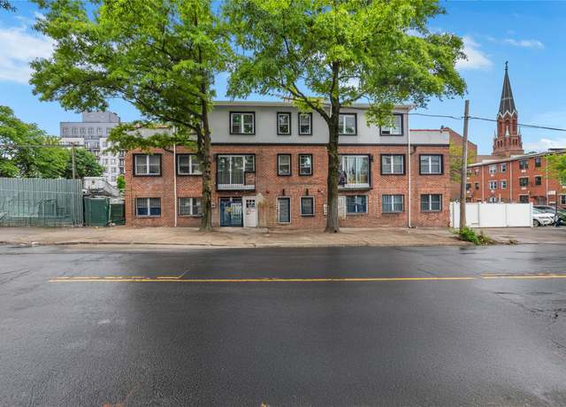 Property at 324 Ralph Ave, Brooklyn, NY 11233, 10 beds, 5 baths