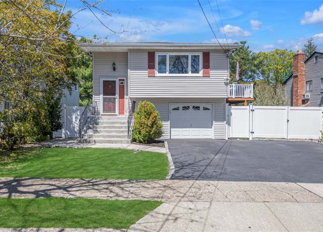 Property at 17 Brennan St, Huntington, NY 11743, 4 beds, 2 baths