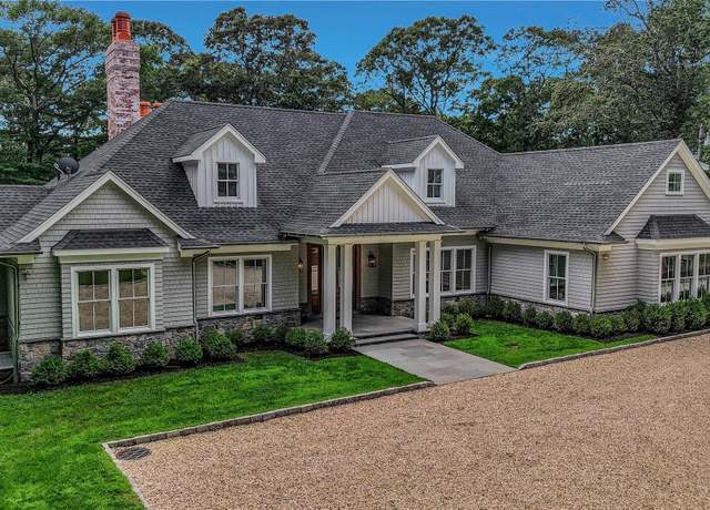 Property at 3293 Grand Ave, Mattituck, NY 11952, 4 beds, 3.5 baths