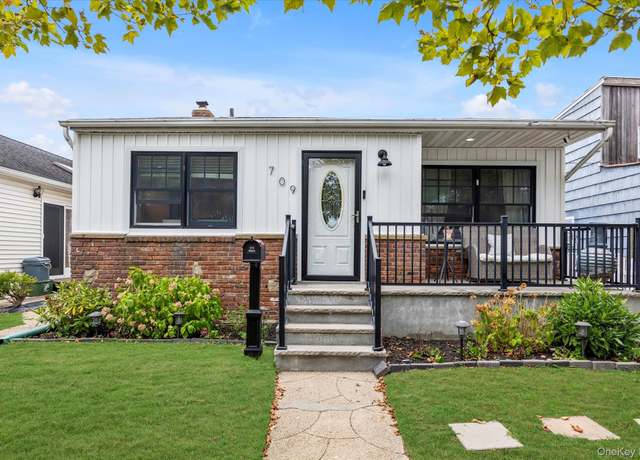 Property at 709 Monroe Blvd, Long Beach, NY 11561, 3 beds, 2 baths