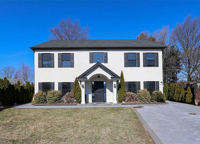 Property at 8 Family Ln, Levittown, NY 11756, 6 beds, 3 baths