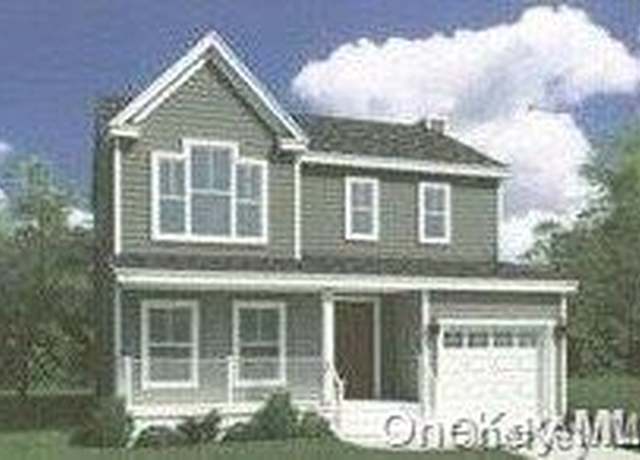 Property at 859 Bellport Ave, Bellport, NY 11713, 4 beds, 2.5 baths