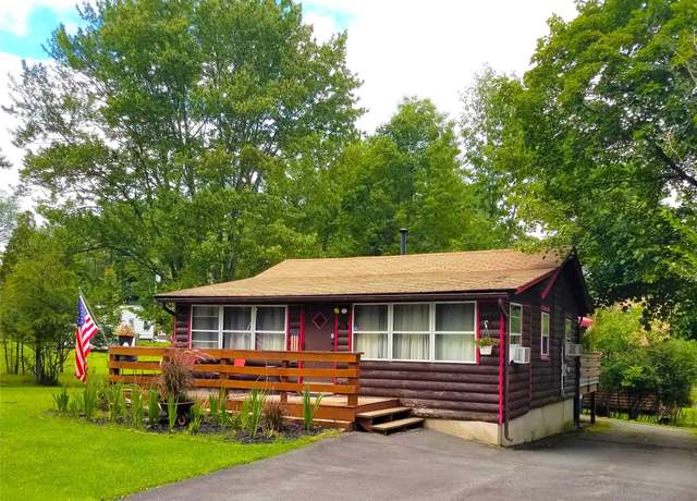Property at 51 E Oak St, Smallwood, NY 12778, 2 beds, 1 bath