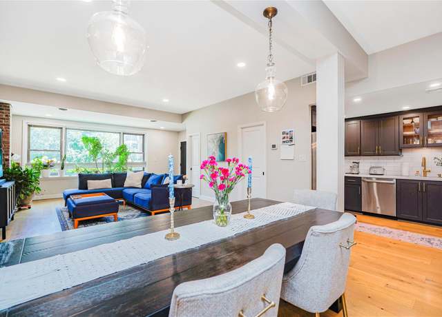 Property at 46 Bay St Lndg Unit Q1F, Staten Island, NY 10301, 2 beds, 2 baths