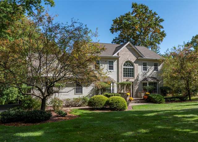 Property at 186 Burda Ln, New City, NY 10956, 4 beds, 2.5 baths