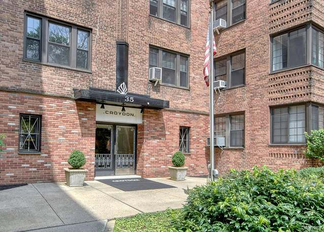 Property at 35 Parkview Ave Unit 3F, Bronxville, NY 10708, 1 bed, 1 bath