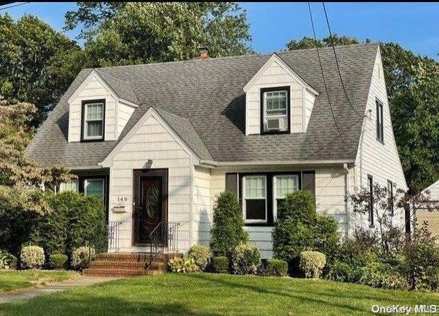 Property at 149 N Corona Ave, Valley Stream, NY 11580, 3 beds, 3 baths