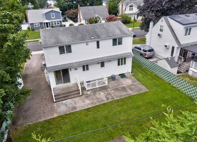 Property at 4010 Heywood Rd, Seaford, NY 11783, 3 beds, 2 baths