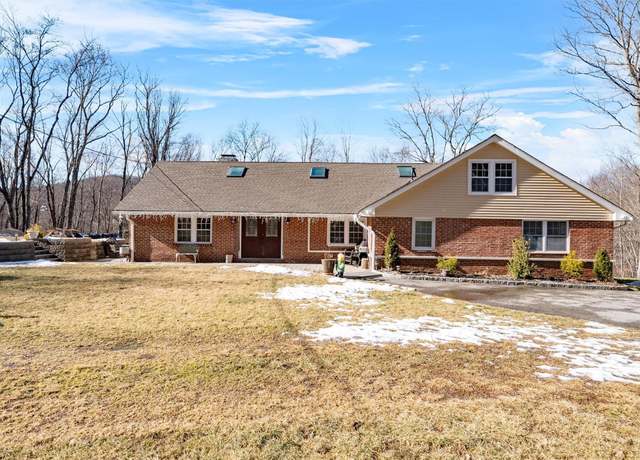 Property at 239 Gage Rd, Brewster, NY 10509, 4 beds, 2.5 baths