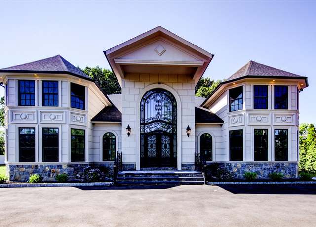Property at 51 Walter Ave, Hicksville, NY 11801, 7 beds, 5.5 baths
