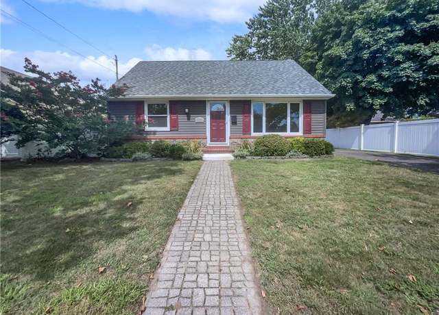 Property at 1631 Bellmore Ave, North Bellmore, NY 11710, 2 beds, 1 bath