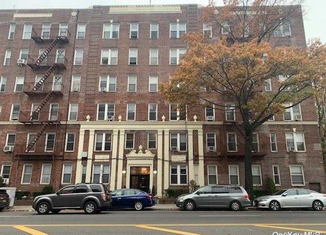 Property at 1360 Ocean Ave Unit 2L, Brooklyn, NY 11230, 1 bed, 1 bath