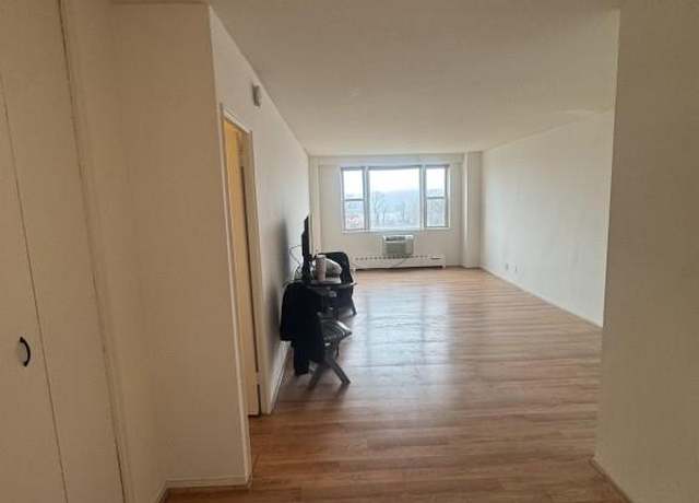 Property at 5700 Arlington Ave Unit 7N, Bronx, NY 10471, 1 bath