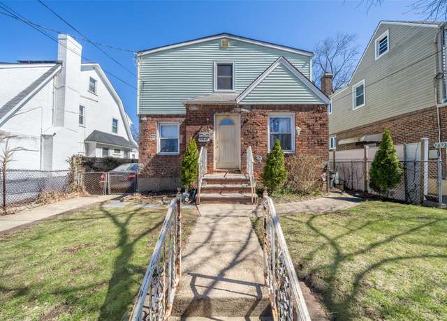 Property at 104-21 201 St, Hollis, NY 11412, 4 beds, 2 baths