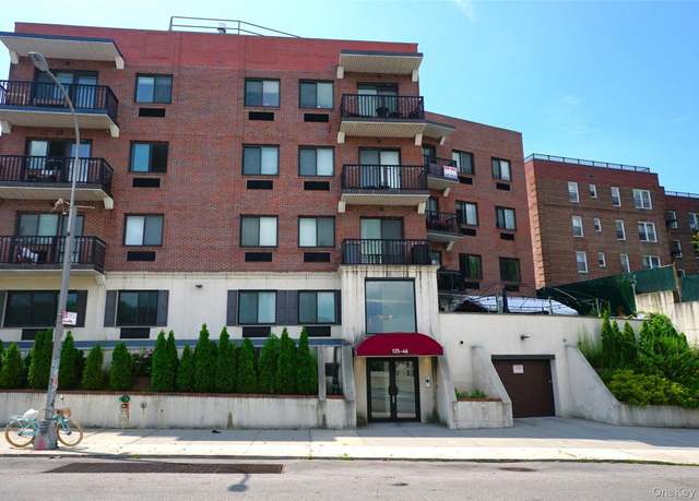 Property at 135-46 Grand Central Pkwy Unit 4C, Briarwood, NY 11435, 2 beds, 2 baths
