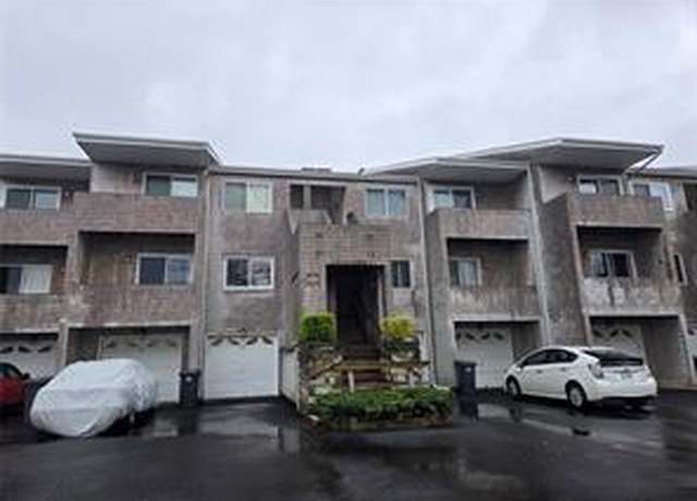 Property at 56 Pameeches Path, East Moriches, NY 11940, 3 beds, 2 baths