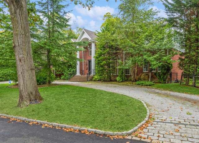 Property at 106 Willow Rd, Woodsburgh, NY 11598, 7 beds, 4.5 baths