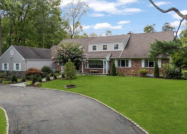 Property at 8 August Ln, Old Westbury, NY 11568, 7 beds, 3.5 baths