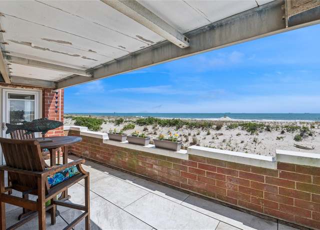 Property at 750 Shore Rd Unit 1M, Long Beach, NY 11561, 2 beds, 2 baths