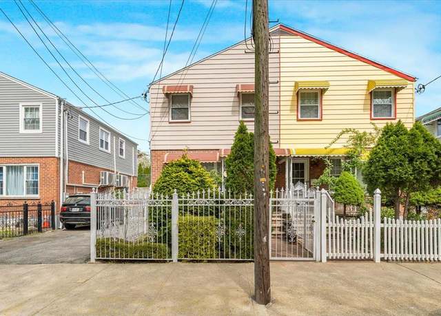 Property at 4216 Murdock Ave, Bronx, NY 10466, 3 beds, 2 baths