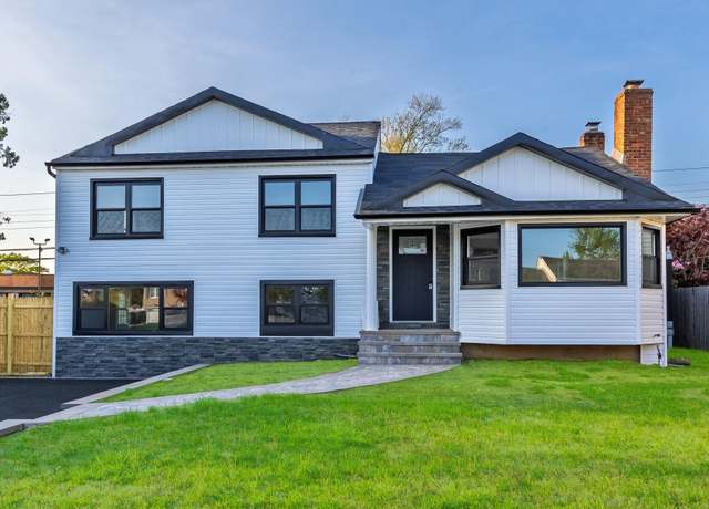 Property at 38 Bradford Ln, Bethpage, NY 11714, 5 beds, 3 baths